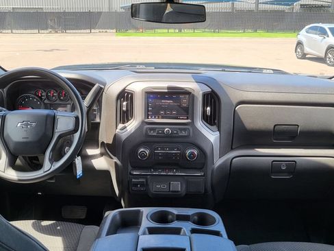 Used 2021 Chevrolet Silverado 1500 Custom Trail Boss w/ LPO, Dark Essentials Package AWD/4WD image 29