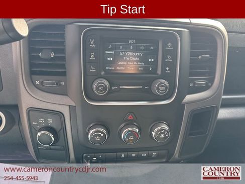 Used 2018 RAM 2500 Tradesman w/ Chrome Appearance Group image 13