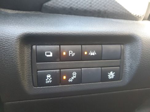 Used 2024 Nissan Kicks S image 29