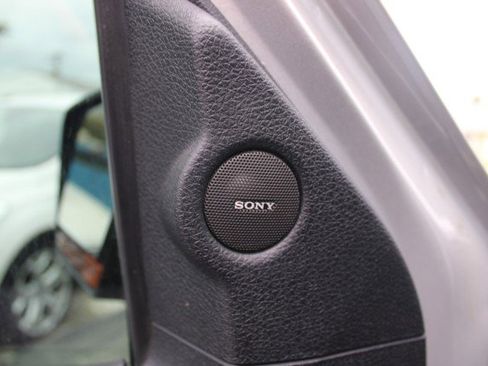 Used 2016 Ford Expedition XLT w/ Equipment Group 202A RWD image 31
