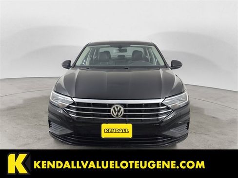 Used 2019 Volkswagen Jetta R-Line image 8