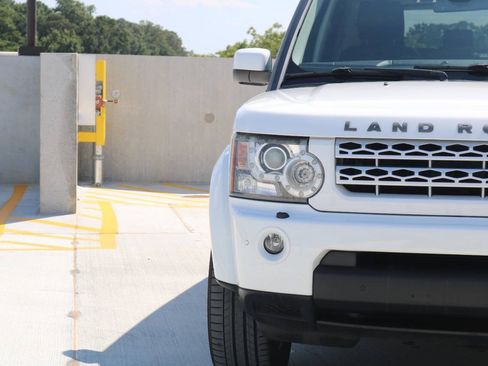 Used 2012 Land Rover LR4 HSE AWD/4WD image 17