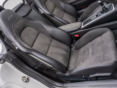 Used 2023 Porsche 718 Boxster GTS RWD image 23
