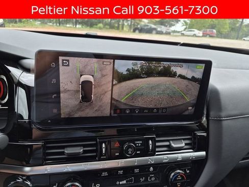 New 2026 Nissan Pathfinder SL w/ SL Premium Package FWD image 22