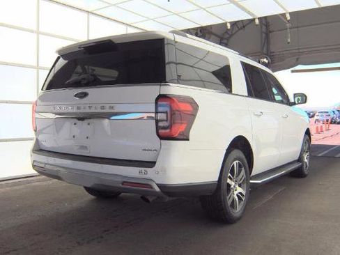 Used 2022 Ford Expedition Max Limited RWD image 3