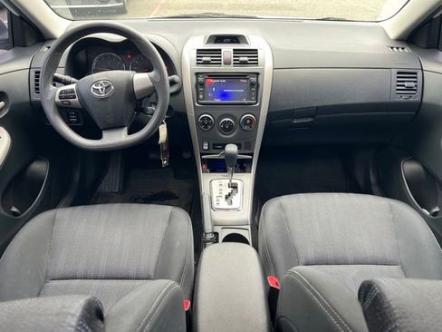 Used 2013 Toyota Corolla S w/ Premium Pkg FWD image 15