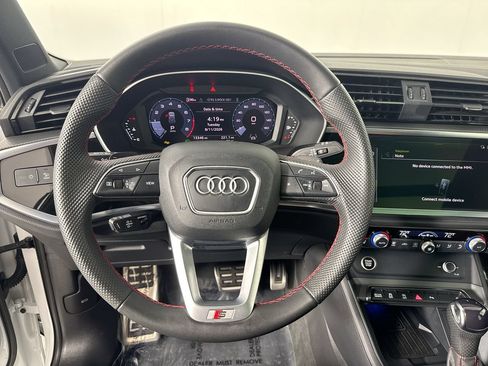 Used 2025 Audi Q3 2.0T Premium Plus w/ Premium Plus Package AWD/4WD image 13