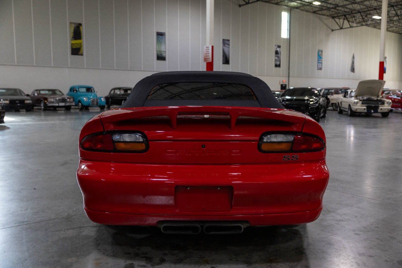 Used 2002 Chevrolet Camaro Z28 w/ SS Performance/Appearance Pkg RWD image 24