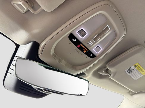 Certified 2023 Volvo XC90 B5 Plus w/ Protection Package Premier image 21