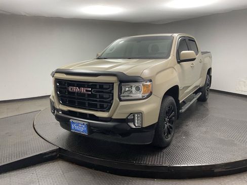 Used 2022 GMC Canyon Elevation w/ Elevation Premium Package AWD/4WD image 3