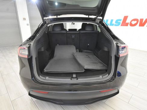 Used 2023 Tesla Model Y Long Range AWD/4WD image 33