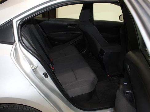 Used 2025 Toyota Corolla LE FWD image 25