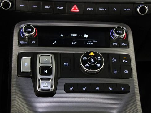 Used 2023 Hyundai Palisade Calligraphy image 22