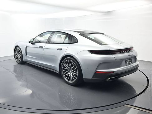 Certified 2026 Porsche Panamera w/ Premium Package RWD image 3