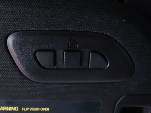 Used 2021 Chevrolet Corvette Stingray Preferred Cpe w/ Z51 Performance Package RWD image 30