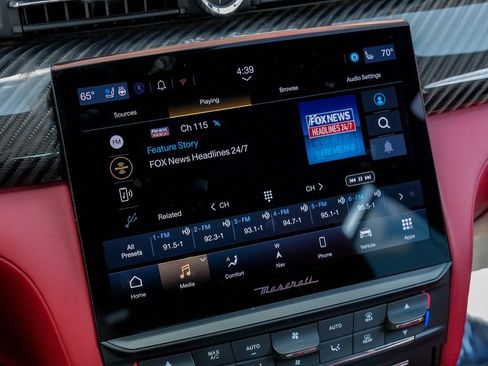 Used 2022 Maserati Quattroporte Trofeo image 33