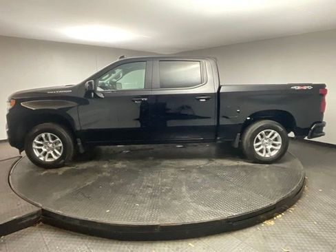 Certified 2024 Chevrolet Silverado 1500 RST w/ Convenience Package II image 4