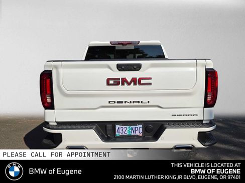 Used 2023 GMC Sierra 1500 Denali w/ Denali Reserve Package AWD/4WD image 4