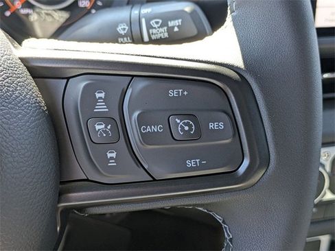 New 2025 Jeep Gladiator Sport image 15