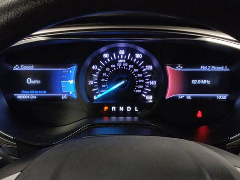 Used 2020 Ford Fusion SE FWD image 23