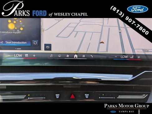 Used 2025 BMW 530i xDrive w/ Premium Package image 24