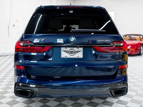 Used 2022 BMW X7 xDrive40i w/ M Sport Package AWD/4WD image 8
