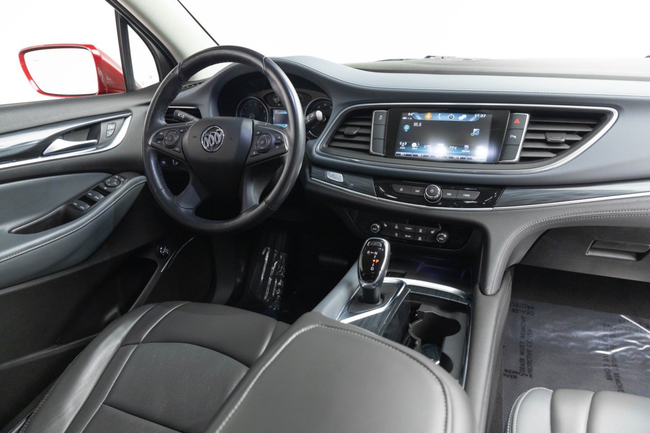 Used 2019 Buick Enclave Essence FWD image 10