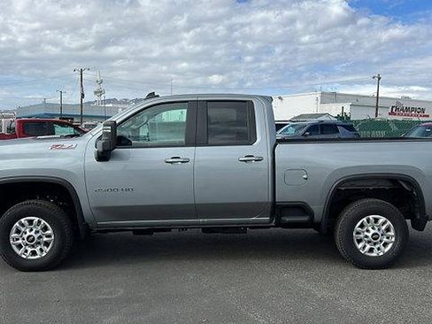 New 2026 Chevrolet Silverado 2500 LT image 9