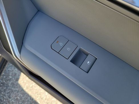 New 2027 Kia Seltos S FWD image 11