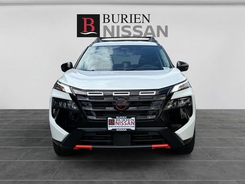 Used 2025 Nissan Rogue SV w/ Rock Creek Premium Package AWD/4WD image 8