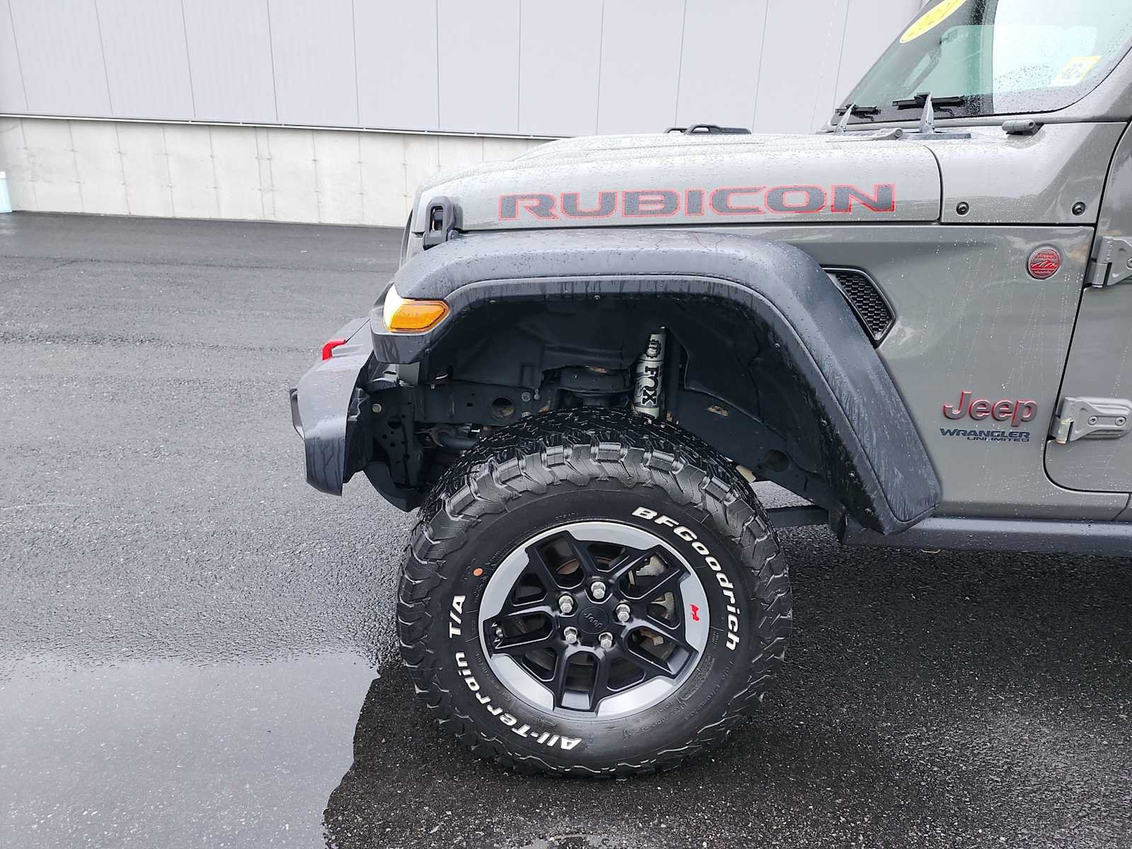 Used 2021 Jeep Wrangler Unlimited Rubicon w/ Cold Weather Group AWD/4WD image 10