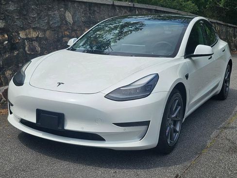 Used 2022 Tesla Model 3 RWD image 14