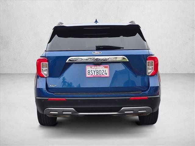 Used 2020 Ford Explorer XLT w/ Equipment Group 202A RWD image 7