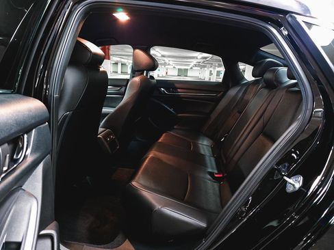 Certified 2022 Honda Accord Sport image 20