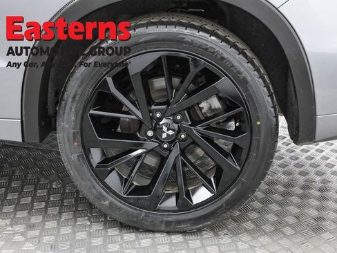 Used 2022 Mitsubishi Outlander SEL image 35