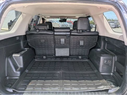 Used 2021 Toyota 4Runner Venture w/ Moonroof Package AWD/4WD image 12
