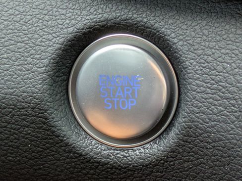 Used 2023 Hyundai Santa Fe SEL image 35