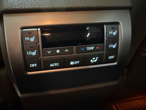Used 2020 Lexus GX 460 Premium AWD/4WD image 22