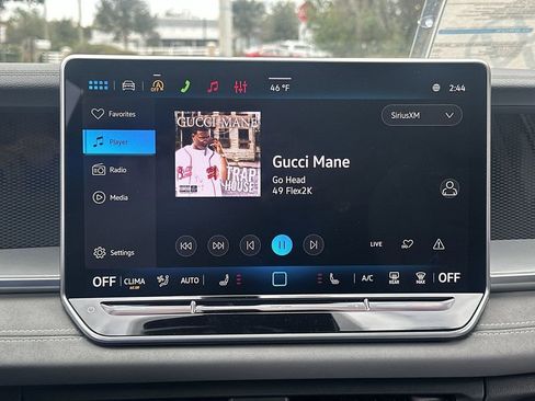 New 2026 Volkswagen Tiguan SE R-Line image 16