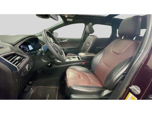 Used 2022 Ford Edge Titanium w/ Equipment Group 301A AWD/4WD image 12