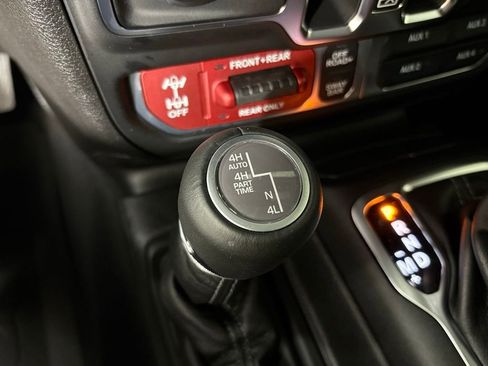 New 2026 Jeep Wrangler Unlimited Rubicon 392 image 29