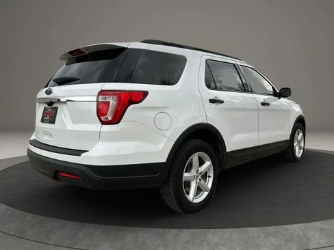 Used 2019 Ford Explorer FWD image 5