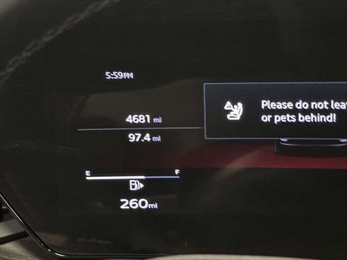 Used 2025 Audi Q5 Premium Plus w/ Premium Plus image 23