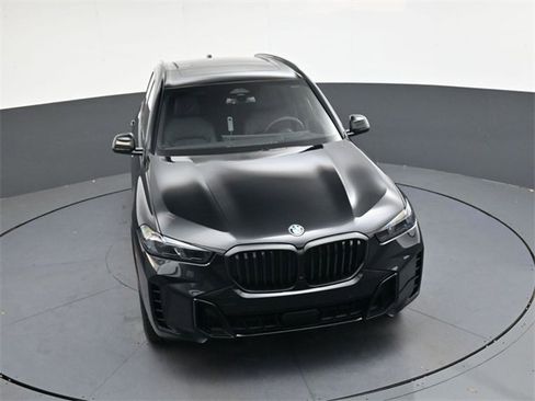 New 2026 BMW X5 xDrive40i w/ M Sport Package image 24