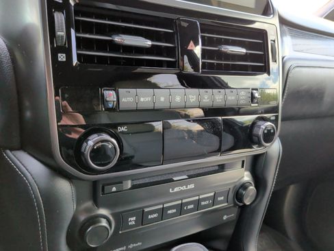 Used 2023 Lexus GX 460 w/ Black Line Special Edition AWD/4WD image 17