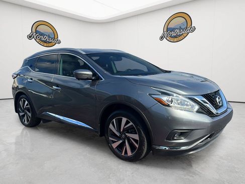 Used 2016 Nissan Murano Platinum w/ Platinum Technology Package FWD image 3