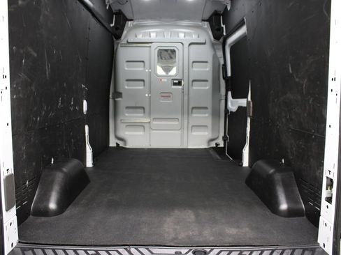 Used 2025 Ford Transit 250 148 High Roof AWD w/ Load Area Protection Package image 38