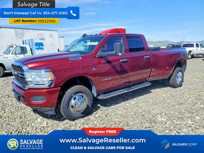 Used 2020 RAM 3500 Tradesman w/ Chrome Appearance Group