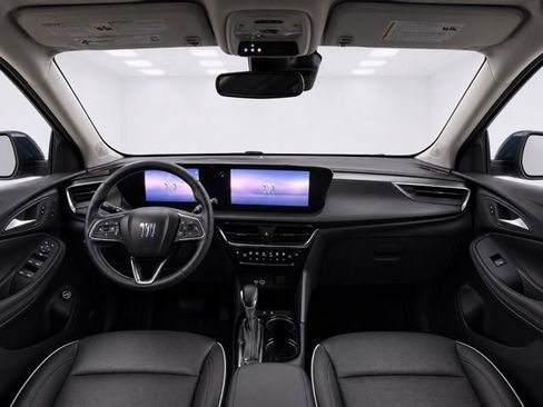 Used 2024 Buick Encore GX Avenir w/ Avenir Convenience Package FWD image 17