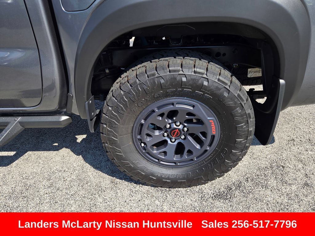 Used 2026 Nissan Frontier PRO-4X w/ Pro-4x Convenience Package AWD/4WD image 12